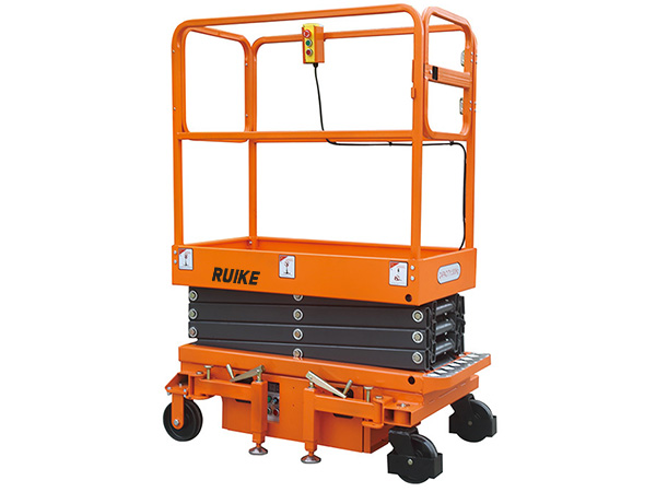 移动迷你剪叉高空作业平台